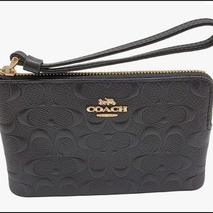 ❌SOLD❌ NWT COACH Wristlet